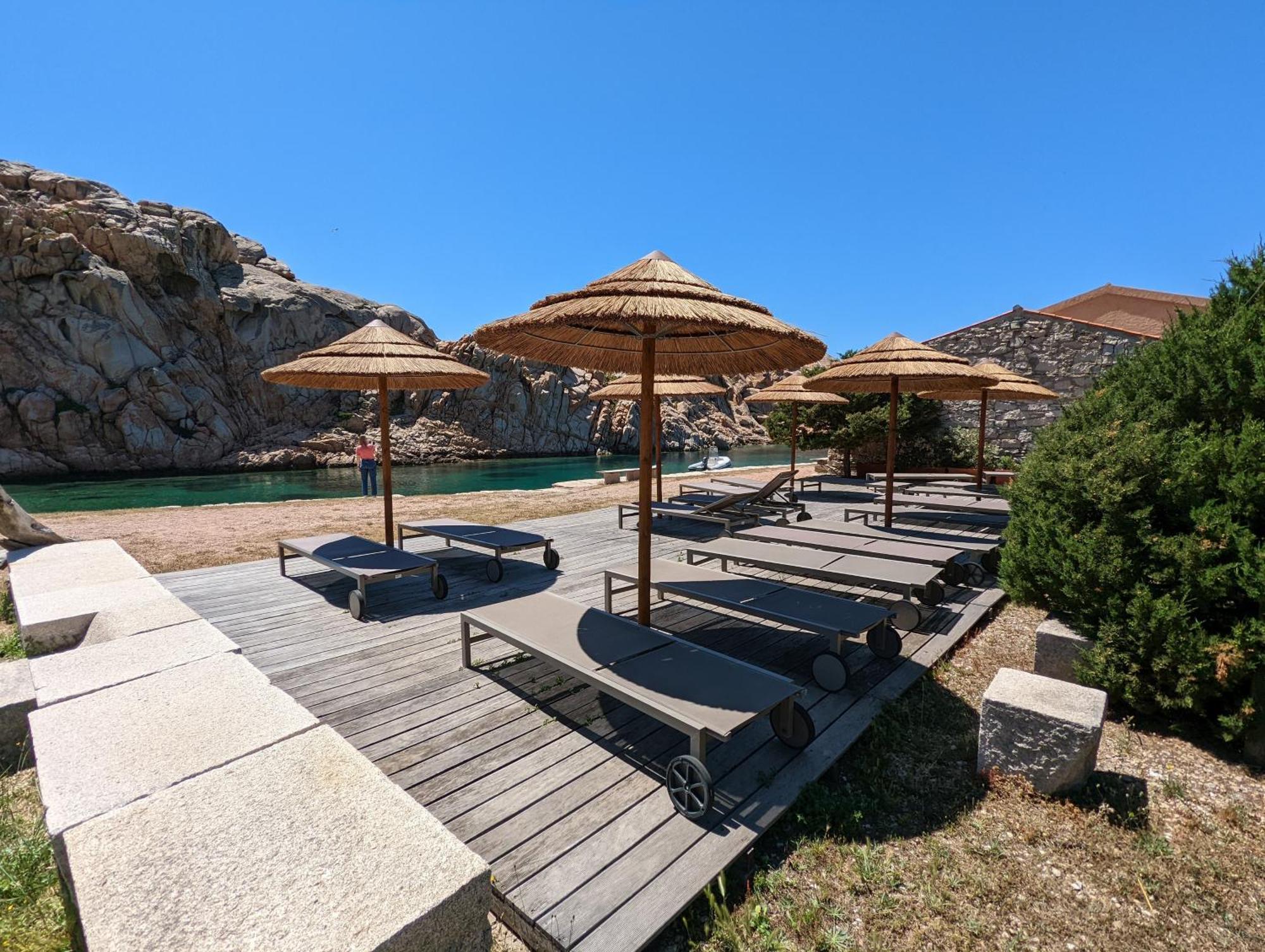 Residence Cala Francese - Case Sul Mare لا ماداّلينا المظهر الخارجي الصورة